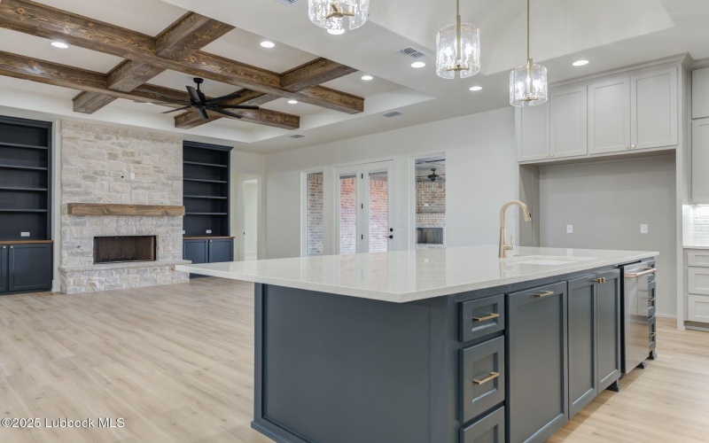 7726 46th Street, Lubbock, TX 79407, 4 Habitaciones Habitaciones , ,5 BañosBaños,Residential,En Venta,7726 46th Street,202555571