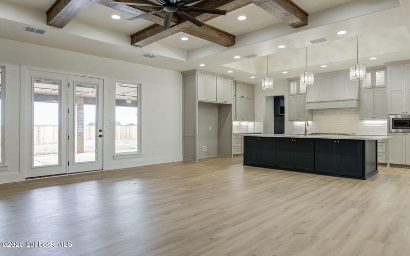 7726 46th Street, Lubbock, TX 79407, 4 Habitaciones Habitaciones , ,5 BañosBaños,Residential,En Venta,7726 46th Street,202555571