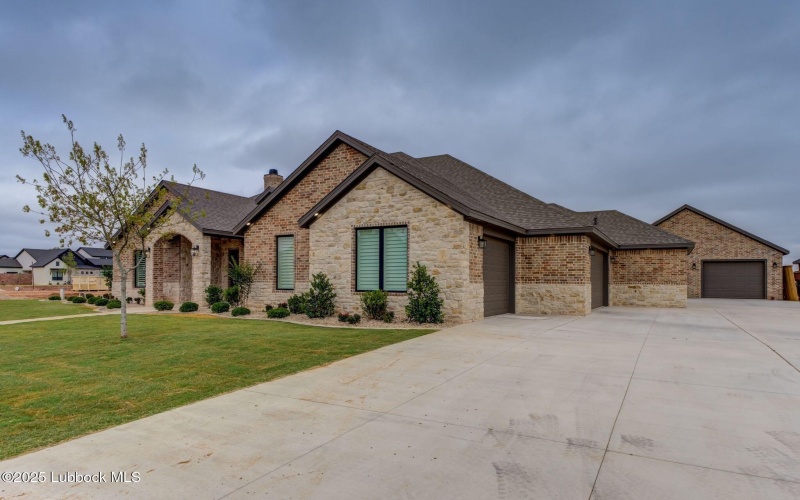 7726 46th Street, Lubbock, TX 79407, 4 Habitaciones Habitaciones , ,5 BañosBaños,Residential,En Venta,7726 46th Street,202555571