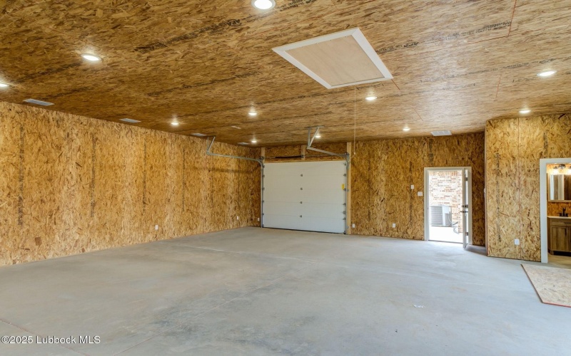 7726 46th Street, Lubbock, TX 79407, 4 Habitaciones Habitaciones , ,5 BañosBaños,Residential,En Venta,7726 46th Street,202555571