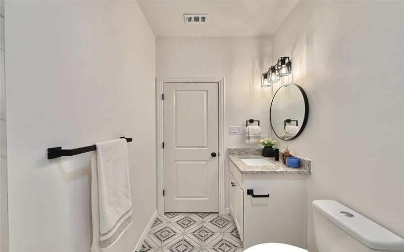 5600 San Jacinto Drive, Granbury, TX 76048, 3 Bedrooms Bedrooms, ,2 BathroomsBathrooms,Residential,For Sale,5600 San Jacinto Drive,20940965