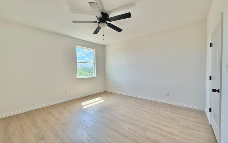 5600 San Jacinto Drive, Granbury, TX 76048, 3 Bedrooms Bedrooms, ,2 BathroomsBathrooms,Residential,For Sale,5600 San Jacinto Drive,20940965
