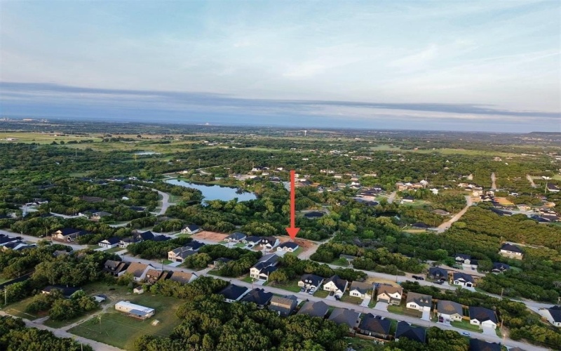 5600 San Jacinto Drive, Granbury, TX 76048, 3 Bedrooms Bedrooms, ,2 BathroomsBathrooms,Residential,For Sale,5600 San Jacinto Drive,20940965