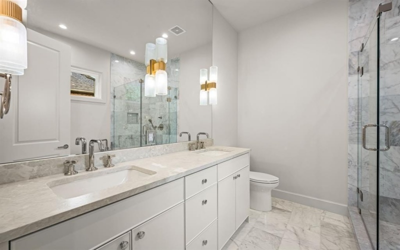 5816 Willow Lane, Dallas, TX 75230, 5 Habitaciones Habitaciones , ,6 BañosBaños,Residential,En Venta,5816 Willow Lane,20947601