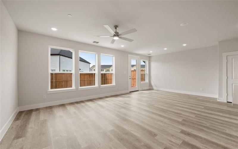 8832 Enclave Way, Northlake, TX 76262, 3 Habitaciones Habitaciones , ,2 BañosBaños,Residential,En Venta,8832 Enclave Way,20948432