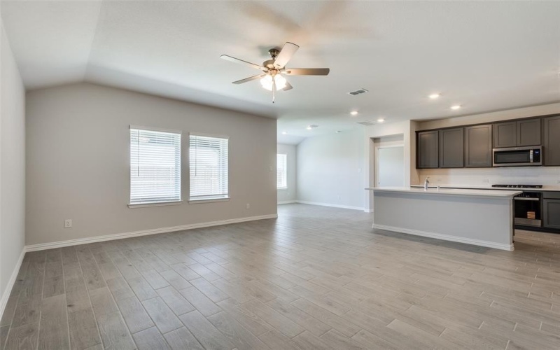 3916 Amethyst Drive, Celina, TX 75009, 4 Bedrooms Bedrooms, ,2 BathroomsBathrooms,Residential Lease,For Rent,3916 Amethyst Drive,20949409