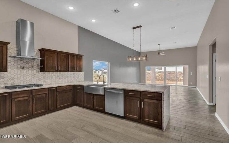15304 Conviction Avenue, El Paso, TX 79938, 4 Bedrooms Bedrooms, ,2 BathroomsBathrooms,Residential,For Sale,15304 Conviction Avenue,923618