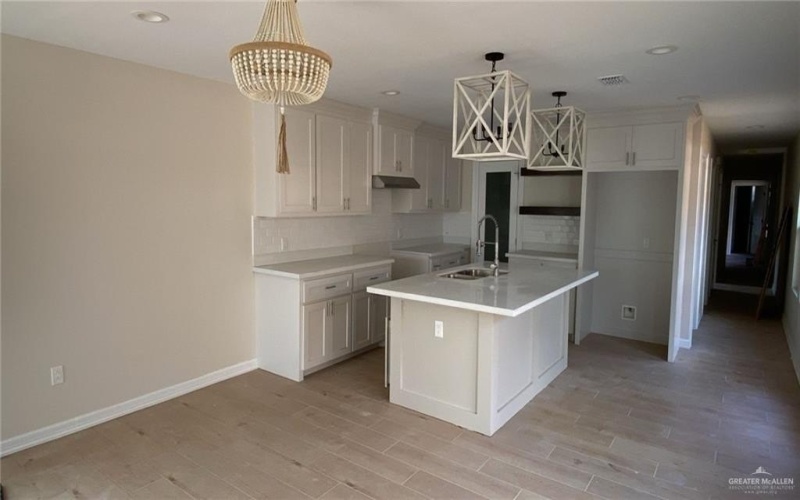 1726 La Paloma Avenue, Harlingen, TX 78550, 2 Bedrooms Bedrooms, ,2 BathroomsBathrooms,Residential Lease,For Rent,1726 La Paloma Avenue,472092