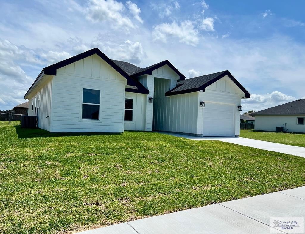 8713 SWAN LAKE DR, HARLINGEN, TX 78552, 3 Bedrooms Bedrooms, ,2 BathroomsBathrooms,Residential,For Sale,8713 SWAN LAKE DR,29765604