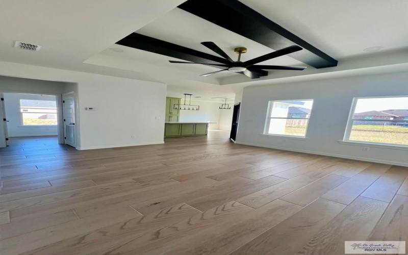 8713 SWAN LAKE DR, HARLINGEN, TX 78552, 3 Bedrooms Bedrooms, ,2 BathroomsBathrooms,Residential,For Sale,8713 SWAN LAKE DR,29765604