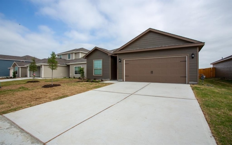 13526 Musselshell Drive, Ponder, TX 76259, 3 Bedrooms Bedrooms, ,2 BathroomsBathrooms,Residential Lease,For Rent,13526 Musselshell Drive,20953514