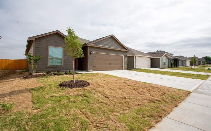 13526 Musselshell Drive, Ponder, TX 76259, 3 Bedrooms Bedrooms, ,2 BathroomsBathrooms,Residential Lease,For Rent,13526 Musselshell Drive,20953514