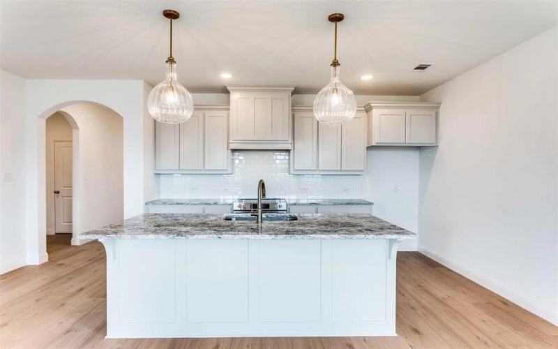 533 Hillcrest Circle, Justin, TX 76247, 3 Habitaciones Habitaciones , ,2 BañosBaños,Residential,En Venta,533 Hillcrest Circle,20953624