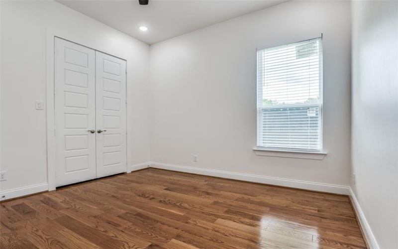 319 Bounding Main Street, Gun Barrel City, TX 75156, 4 Habitaciones Habitaciones , ,2 BañosBaños,Residential,En Venta,319 Bounding Main Street,20953830