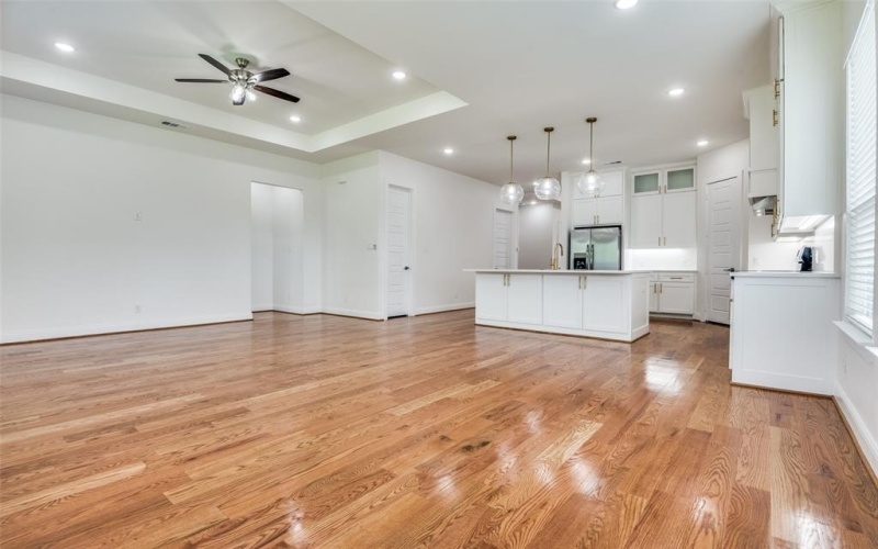 319 Bounding Main Street, Gun Barrel City, TX 75156, 4 Habitaciones Habitaciones , ,2 BañosBaños,Residential,En Venta,319 Bounding Main Street,20953830