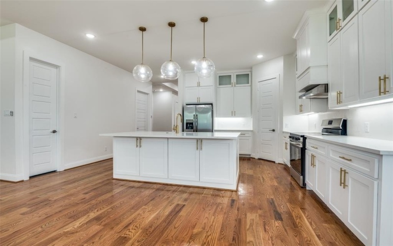319 Bounding Main Street, Gun Barrel City, TX 75156, 4 Habitaciones Habitaciones , ,2 BañosBaños,Residential,En Venta,319 Bounding Main Street,20953830