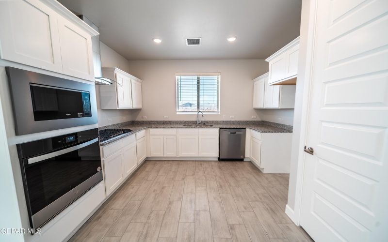 249 Adamtowne Drive, Horizon City, TX 79928, 3 Bedrooms Bedrooms, ,2 BathroomsBathrooms,Residential,For Sale,249 Adamtowne Drive,923626