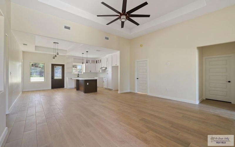 32773 JORGE ST, LOS FRESNOS, TX 78566, 4 Bedrooms Bedrooms, ,2 BathroomsBathrooms,Residential,For Sale,32773 JORGE ST,29764676