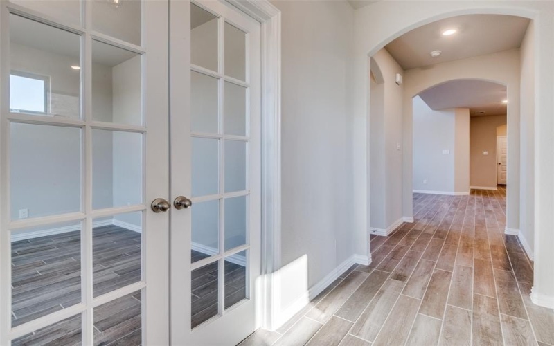 1125 Western Yarrow Avenue, Justin, TX 76247, 5 Habitaciones Habitaciones , ,3 BañosBaños,Residential Lease,En Alquiler,1125 Western Yarrow Avenue,20948362