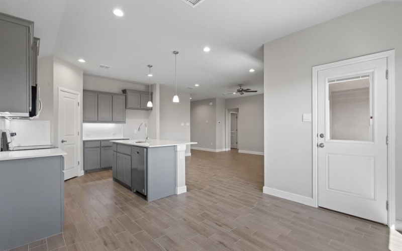 1736 RIVER BEND Road, Burleson, TX 76028, 4 Habitaciones Habitaciones , ,2 BañosBaños,Residential,En Venta,1736 RIVER BEND Road,20952502
