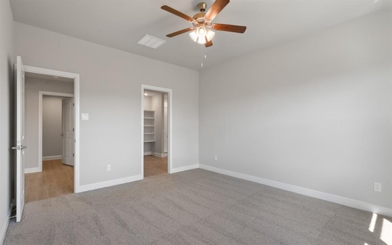 1736 RIVER BEND Road, Burleson, TX 76028, 4 Habitaciones Habitaciones , ,2 BañosBaños,Residential,En Venta,1736 RIVER BEND Road,20952502