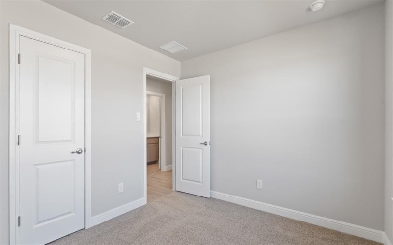 1736 RIVER BEND Road, Burleson, TX 76028, 4 Habitaciones Habitaciones , ,2 BañosBaños,Residential,En Venta,1736 RIVER BEND Road,20952502