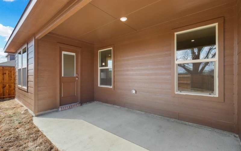 1736 RIVER BEND Road, Burleson, TX 76028, 4 Habitaciones Habitaciones , ,2 BañosBaños,Residential,En Venta,1736 RIVER BEND Road,20952502