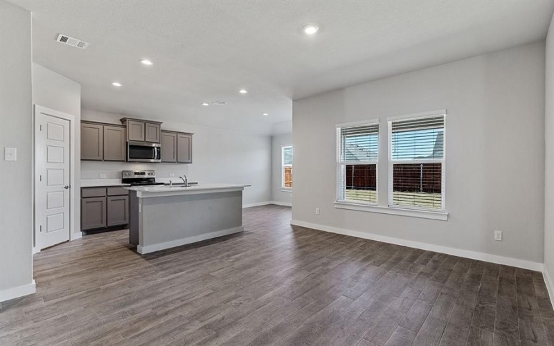1772 RIVER BEND Road, Burleson, TX 76028, 4 Habitaciones Habitaciones , ,2 BañosBaños,Residential,En Venta,1772 RIVER BEND Road,20952537
