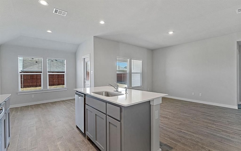 1772 RIVER BEND Road, Burleson, TX 76028, 4 Habitaciones Habitaciones , ,2 BañosBaños,Residential,En Venta,1772 RIVER BEND Road,20952537