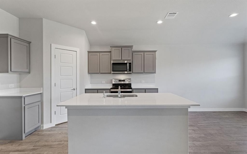 1772 RIVER BEND Road, Burleson, TX 76028, 4 Habitaciones Habitaciones , ,2 BañosBaños,Residential,En Venta,1772 RIVER BEND Road,20952537