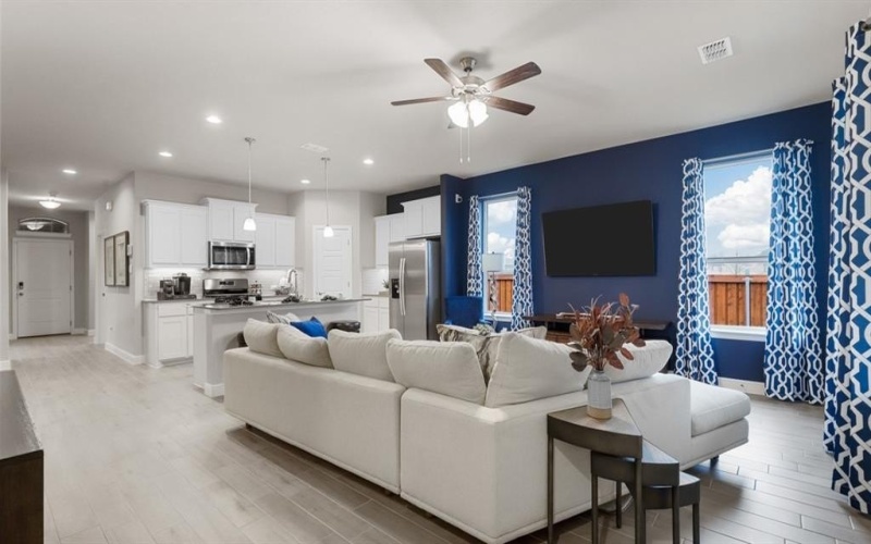 1761 RIVER BEND Road, Burleson, TX 76028, 5 Habitaciones Habitaciones , ,3 BañosBaños,Residential,En Venta,1761 RIVER BEND Road,20952656