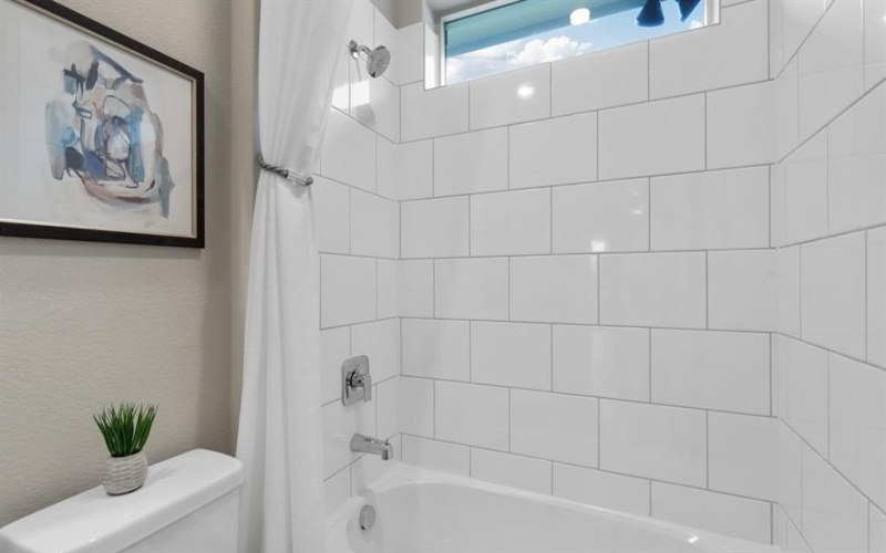 1761 RIVER BEND Road, Burleson, TX 76028, 5 Habitaciones Habitaciones , ,3 BañosBaños,Residential,En Venta,1761 RIVER BEND Road,20952656