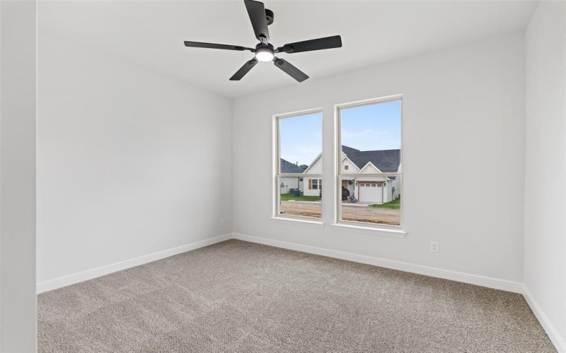 5627 Barkridge Drive, Granbury, TX 76048, 3 Bedrooms Bedrooms, ,2 BathroomsBathrooms,Residential,For Sale,5627 Barkridge Drive,20953544