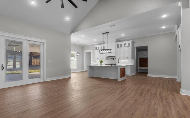 14540 Woodland Creek, Lindale, TX 75706, 3 Bedrooms Bedrooms, ,3 BathroomsBathrooms,Residential,For Sale,14540 Woodland Creek,20953985