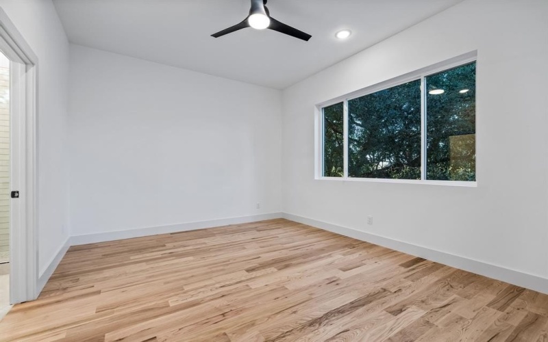 3940 N Cresthaven, Dallas, TX 75209, 5 Bedrooms Bedrooms, ,6 BathroomsBathrooms,Residential,For Sale,3940 N Cresthaven,20954136