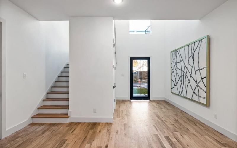 3940 N Cresthaven, Dallas, TX 75209, 5 Bedrooms Bedrooms, ,6 BathroomsBathrooms,Residential,For Sale,3940 N Cresthaven,20954136