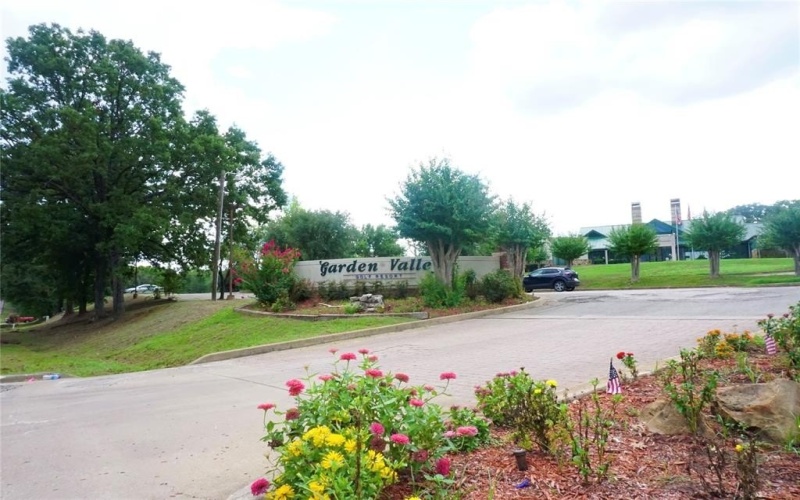 24062 Sun Ridge Road, Lindale, TX 75771, 4 Bedrooms Bedrooms, ,2 BathroomsBathrooms,Residential,For Sale,24062 Sun Ridge Road,20954149