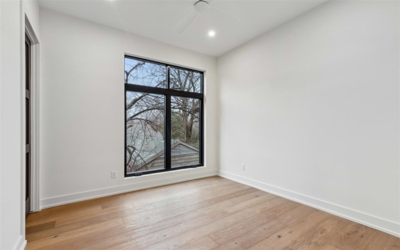 9015 Daytonia Avenue, Dallas, TX 75218, 4 Bedrooms Bedrooms, ,3 BathroomsBathrooms,Residential,For Sale,9015 Daytonia Avenue,20954248