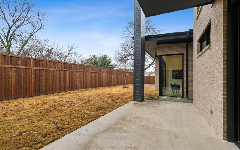 9015 Daytonia Avenue, Dallas, TX 75218, 4 Bedrooms Bedrooms, ,3 BathroomsBathrooms,Residential,For Sale,9015 Daytonia Avenue,20954248