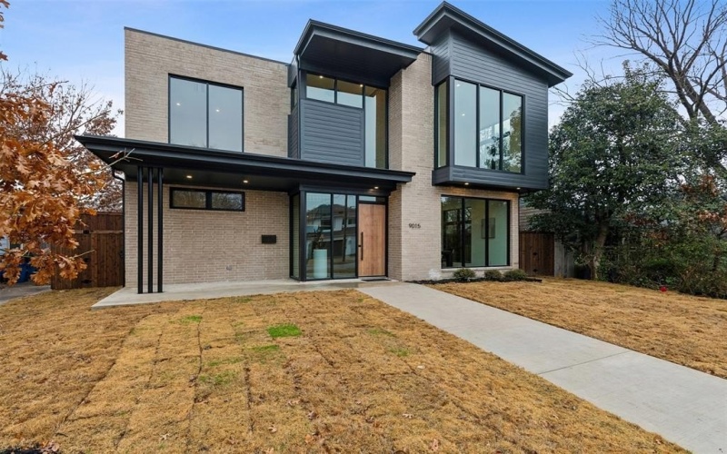 9015 Daytonia Avenue, Dallas, TX 75218, 4 Bedrooms Bedrooms, ,3 BathroomsBathrooms,Residential,For Sale,9015 Daytonia Avenue,20954248