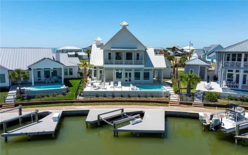 106 Bismarck, Rockport, TX 78382, 4 Bedrooms Bedrooms, ,5 BathroomsBathrooms,Residential,For Sale,106 Bismarck,459870