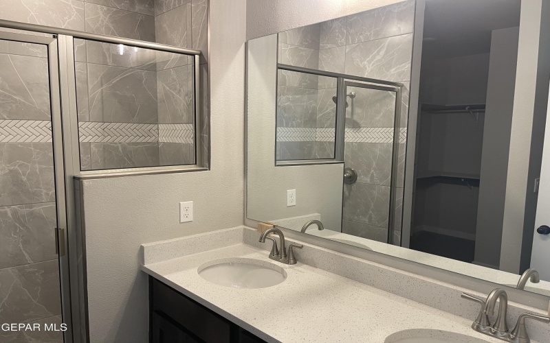 553 Osier Drive, Canutillo, TX 79835, 4 Habitaciones Habitaciones , ,2 BañosBaños,Residential,En Venta,553 Osier Drive,923676
