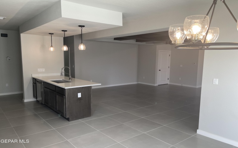 553 Osier Drive, Canutillo, TX 79835, 4 Habitaciones Habitaciones , ,2 BañosBaños,Residential,En Venta,553 Osier Drive,923676