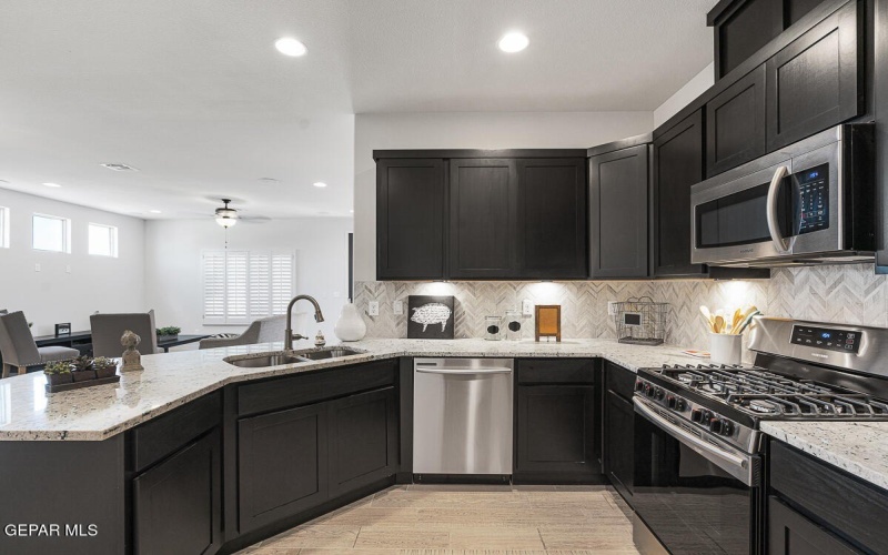 3809 Plan Place, El Paso, TX 79938, 3 Bedrooms Bedrooms, ,2 BathroomsBathrooms,Residential,For Sale,3809 Plan Place,923698