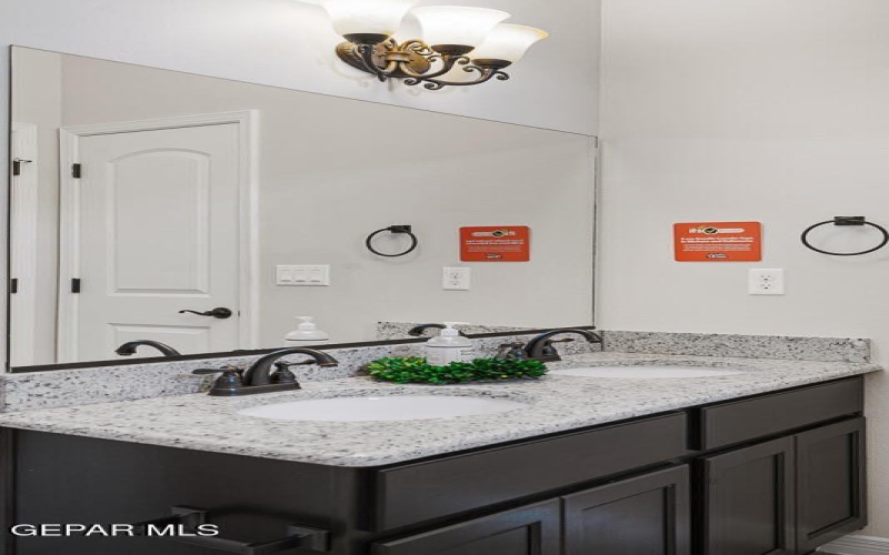 3821 Aspire Place, El Paso, TX 79938, 3 Bedrooms Bedrooms, ,2 BathroomsBathrooms,Residential,For Sale,3821 Aspire Place,923703