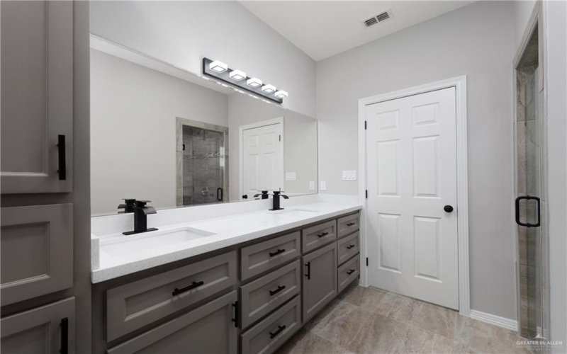 8818 Sandpiper Drive, Harlingen, TX 78552, 3 Bedrooms Bedrooms, ,2 BathroomsBathrooms,Residential,For Sale,8818 Sandpiper Drive,471734