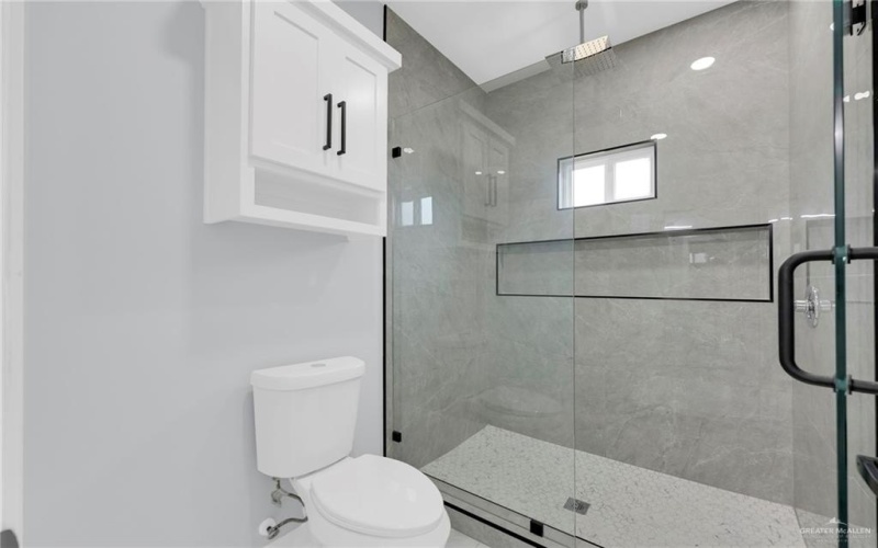 3107 S Auburndale Avenue, Edinburg, TX 78542, 3 Bedrooms Bedrooms, ,3 BathroomsBathrooms,Residential,For Sale,3107 S Auburndale Avenue,472604