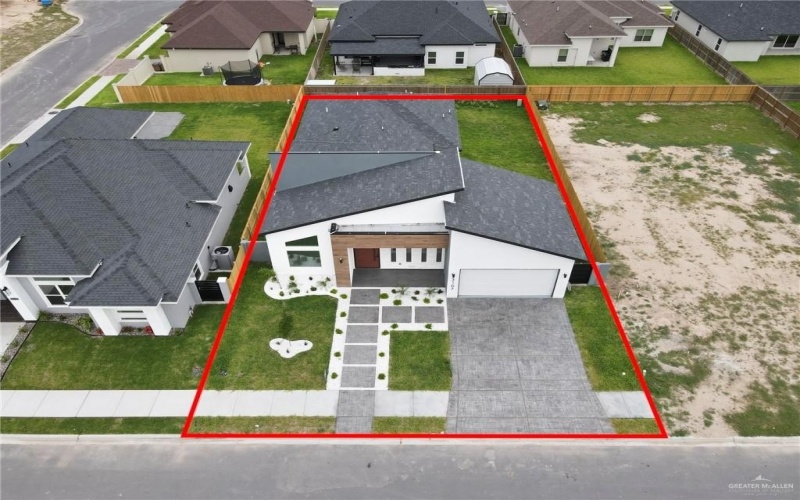 3107 S Auburndale Avenue, Edinburg, TX 78542, 3 Bedrooms Bedrooms, ,3 BathroomsBathrooms,Residential,For Sale,3107 S Auburndale Avenue,472604