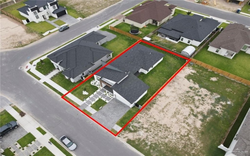 3107 S Auburndale Avenue, Edinburg, TX 78542, 3 Bedrooms Bedrooms, ,3 BathroomsBathrooms,Residential,For Sale,3107 S Auburndale Avenue,472604