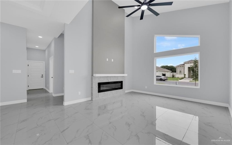 3107 S Auburndale Avenue, Edinburg, TX 78542, 3 Bedrooms Bedrooms, ,3 BathroomsBathrooms,Residential,For Sale,3107 S Auburndale Avenue,472604